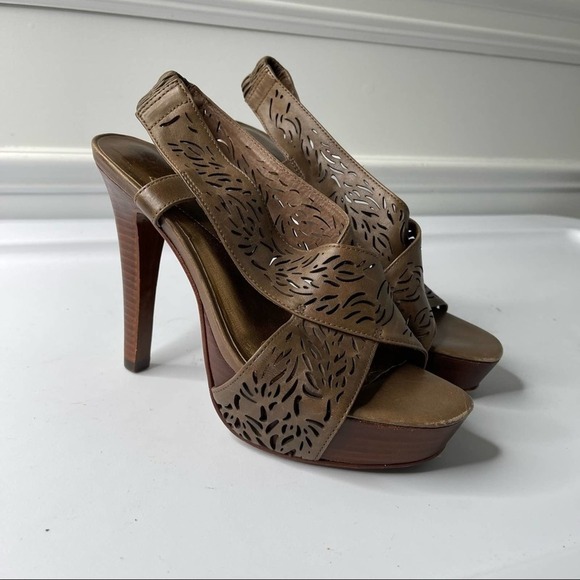 Diane Von Furstenberg brown laser cut iris heeled sandals size 6 M - Picture 2 of 7